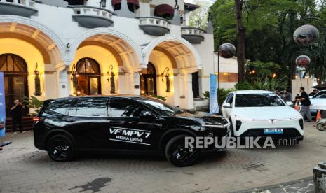 vf mpv 7 - ilustrasi berita Pilihan MPV Listrik Keluarga: Menulis Ulang Keunggulan VinFast VF MPV 7