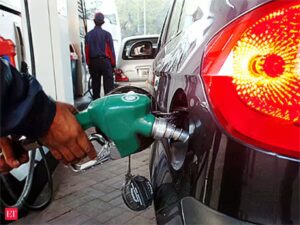 Produsen Mobil India Perluas Opsi Penggerak Saat Pangsa Bensin Menyusut