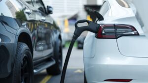 Dalam Kurang Dua Tahun, Walmart Dirikan 100 Stasiun Pengisian Cepat EV