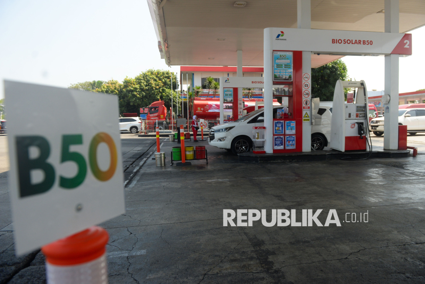 b50 transisi energi - ilustrasi berita Sorotan Baru Seputar B50 Transisi Energi yang Menarik Perhatian
