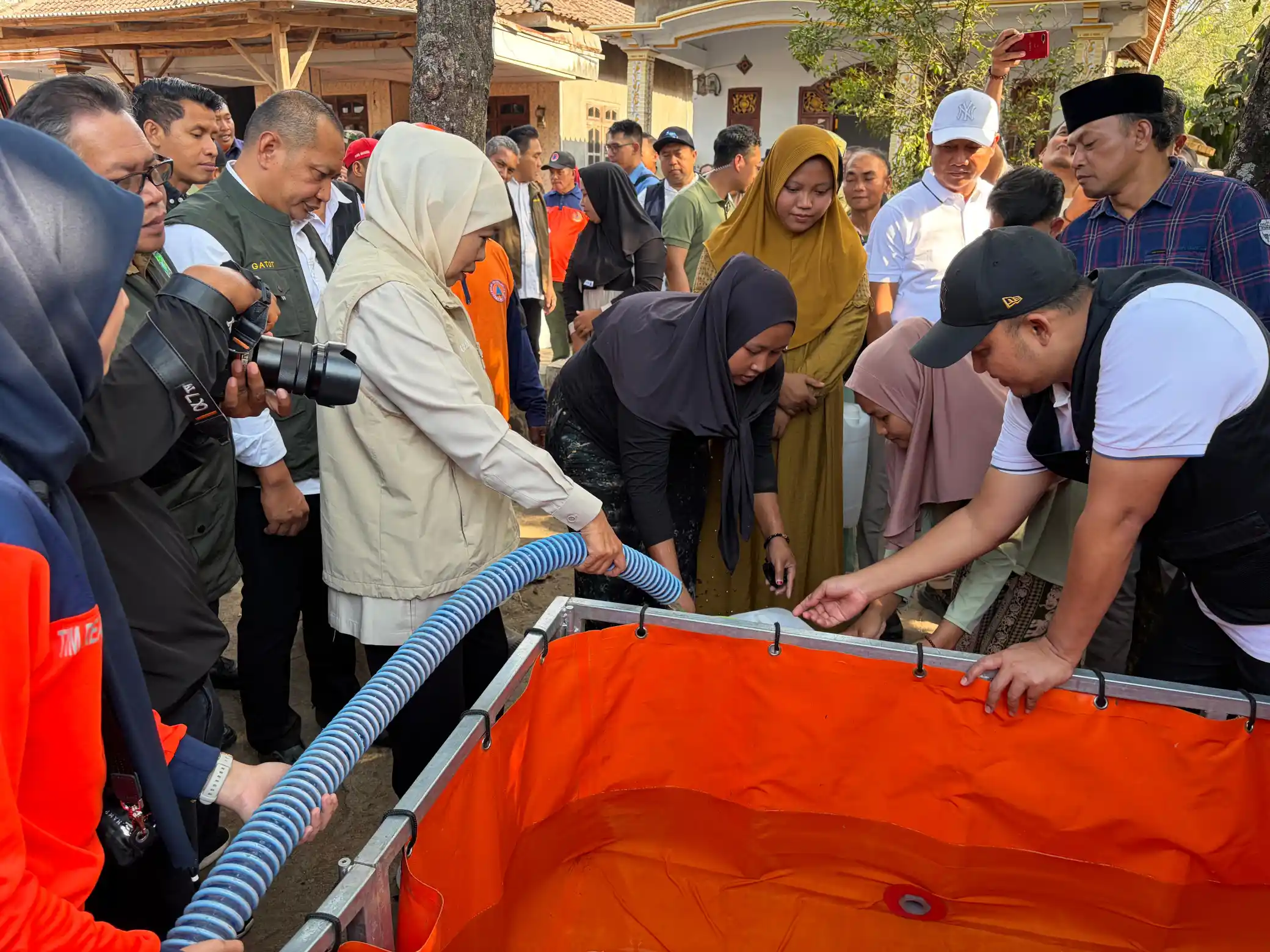 krisis air bersih - ilustrasi berita Sorotan Baru Seputar Krisis Air Bersih yang Menarik Perhatian